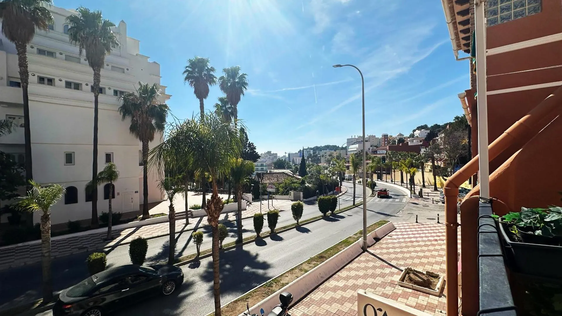 Apartmán Mira - Casa De 3 Dormitorios, Terrazas, Vistas Al Mar, Parking Privado, Playa A 400 Metros, Centro A 500 Metros Torremolinos