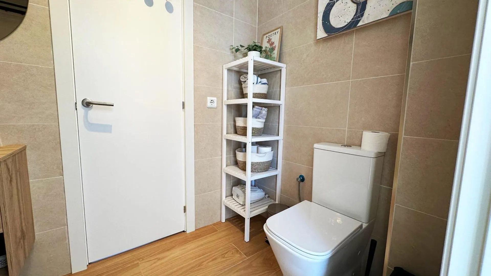 Mira - Casa De 3 Dormitorios, Terrazas, Vistas Al Mar, Parking Privado, Playa A 400 Metros, Centro A 500 Metros Torremolinos Apartment