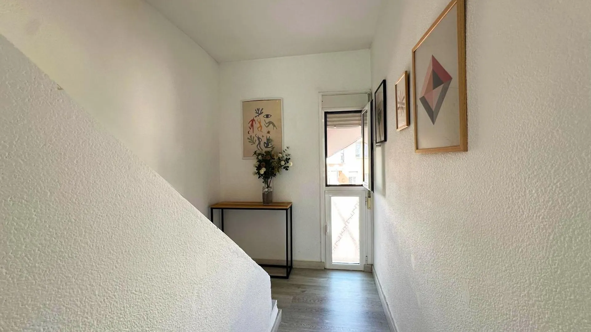 Mira - Casa De 3 Dormitorios, Terrazas, Vistas Al Mar, Parking Privado, Playa A 400 Metros, Centro A 500 Metros Torremolinos 0*,
